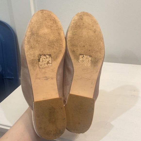 🔥5/$20🔥 Aldo Pink Satin Mules with Gems - Picture 16 of 16